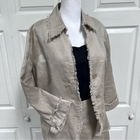 2 Piece Women’s Linen Jacket and Skirt TOTO N KO Size 6 - Picture 2 of 16